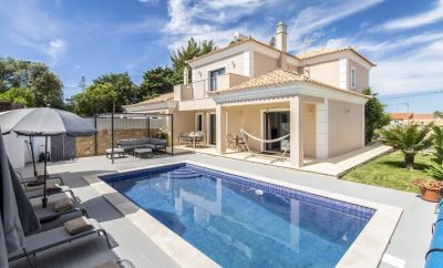 3 Bedrooms Modern Villa in Almancil | VLALM-001
