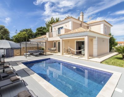 3 Bedrooms Modern Villa in Almancil | VLALM-001