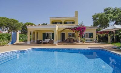3 Bedrooms Villa near Aquashow | VLQRT-001